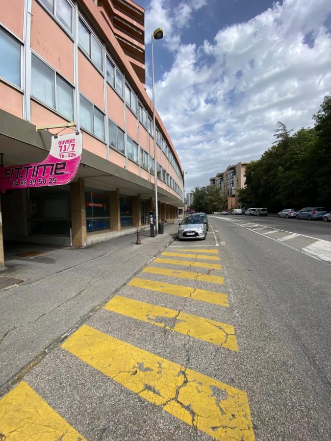 Appartamento Decouvrez Le Charme Au Coeur De Gap Esterno foto