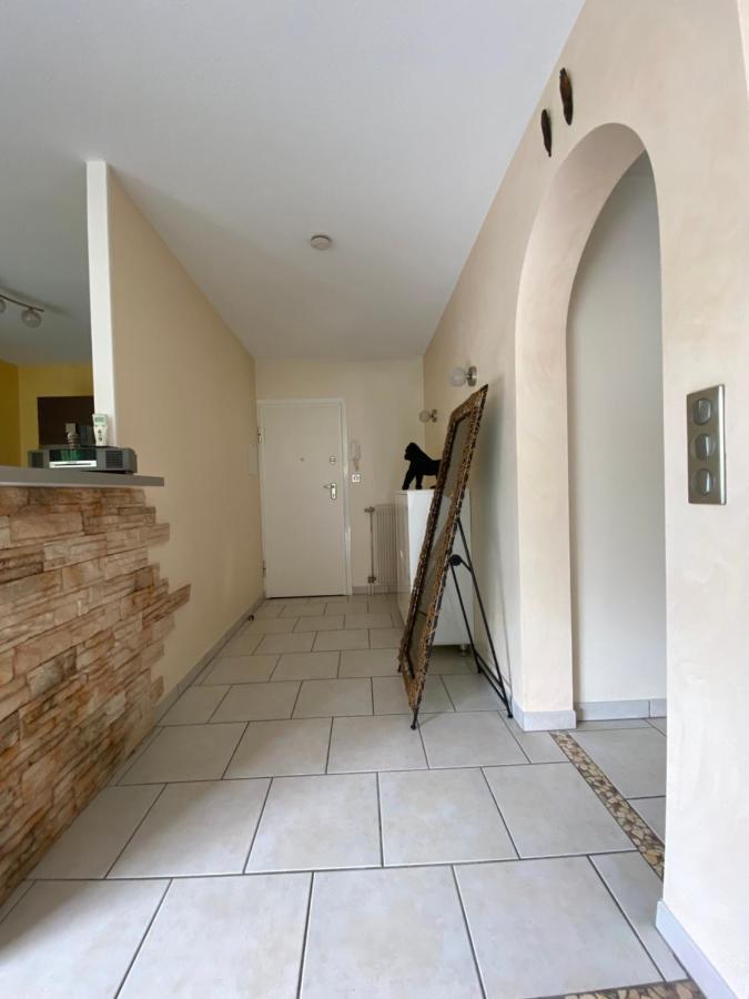 Appartamento Decouvrez Le Charme Au Coeur De Gap Esterno foto