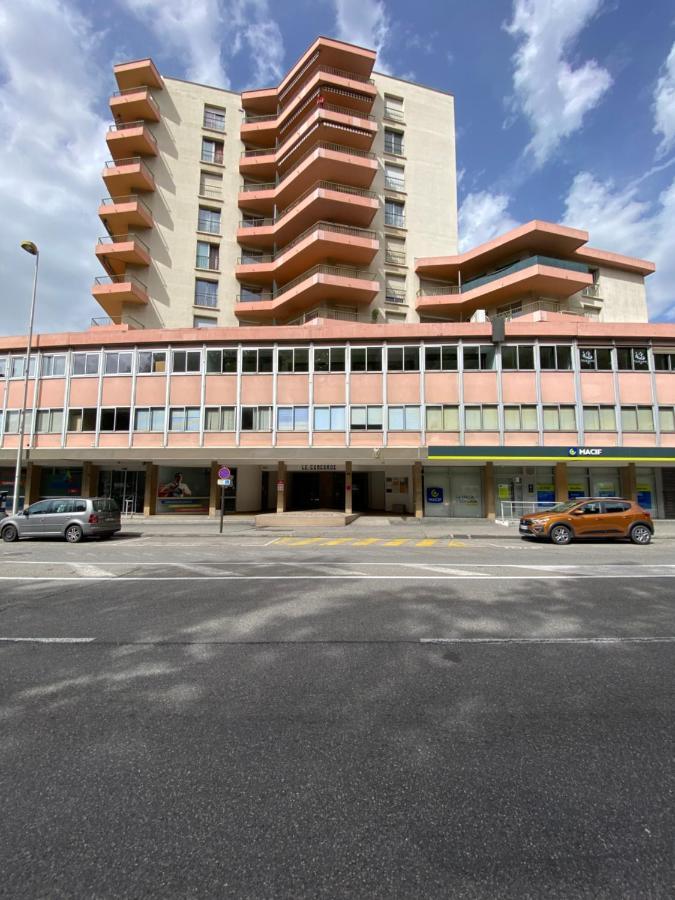 Appartamento Decouvrez Le Charme Au Coeur De Gap Esterno foto